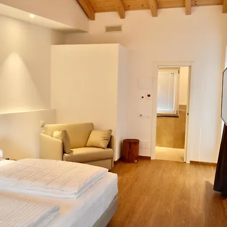 Agriturismo Terre Di Ginepro Borghetto di Vara Exterior photo